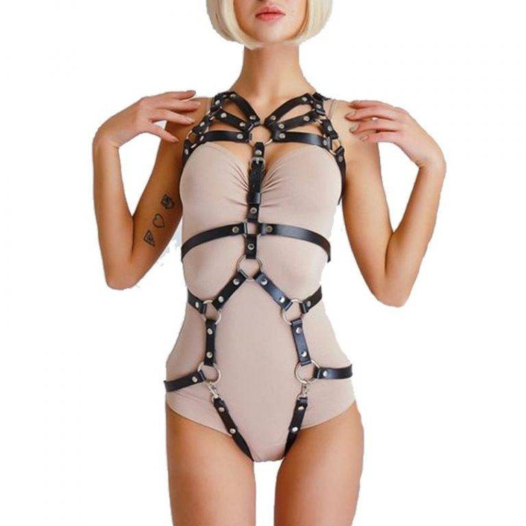 Lingerie Harness Body Suspensório Arnês de Couro BDSM Chastity