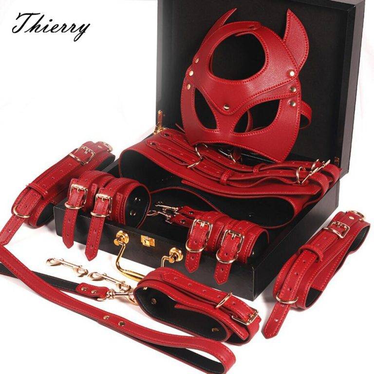 Kit BDSM De Couro Thierry Bondage Dominatrix Chastity