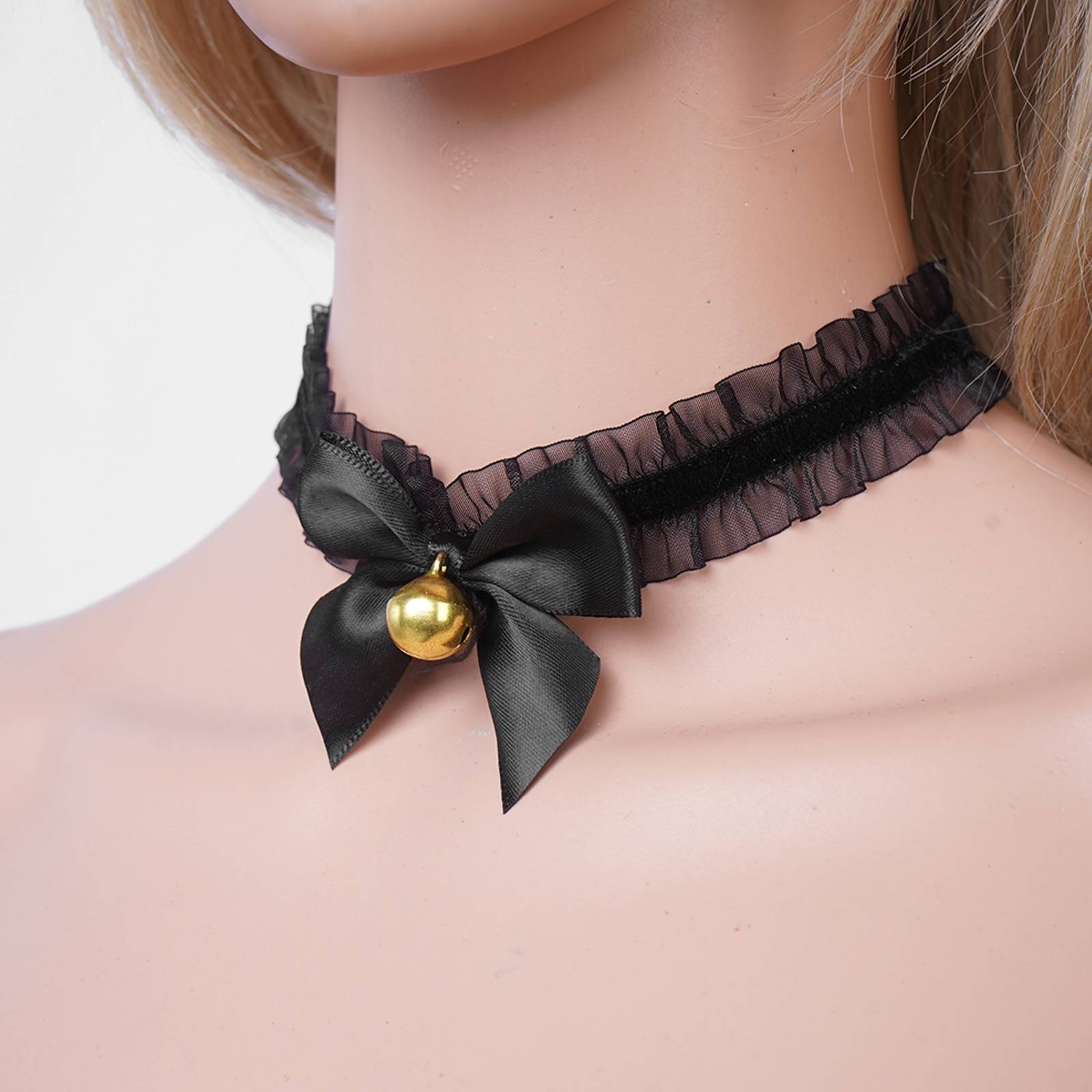 Lolitas de cuello para mujer, gargantilla de corazón de encaje Vintage hecha a mano para mujer, Collar gótico con lazo y campana, accesorios