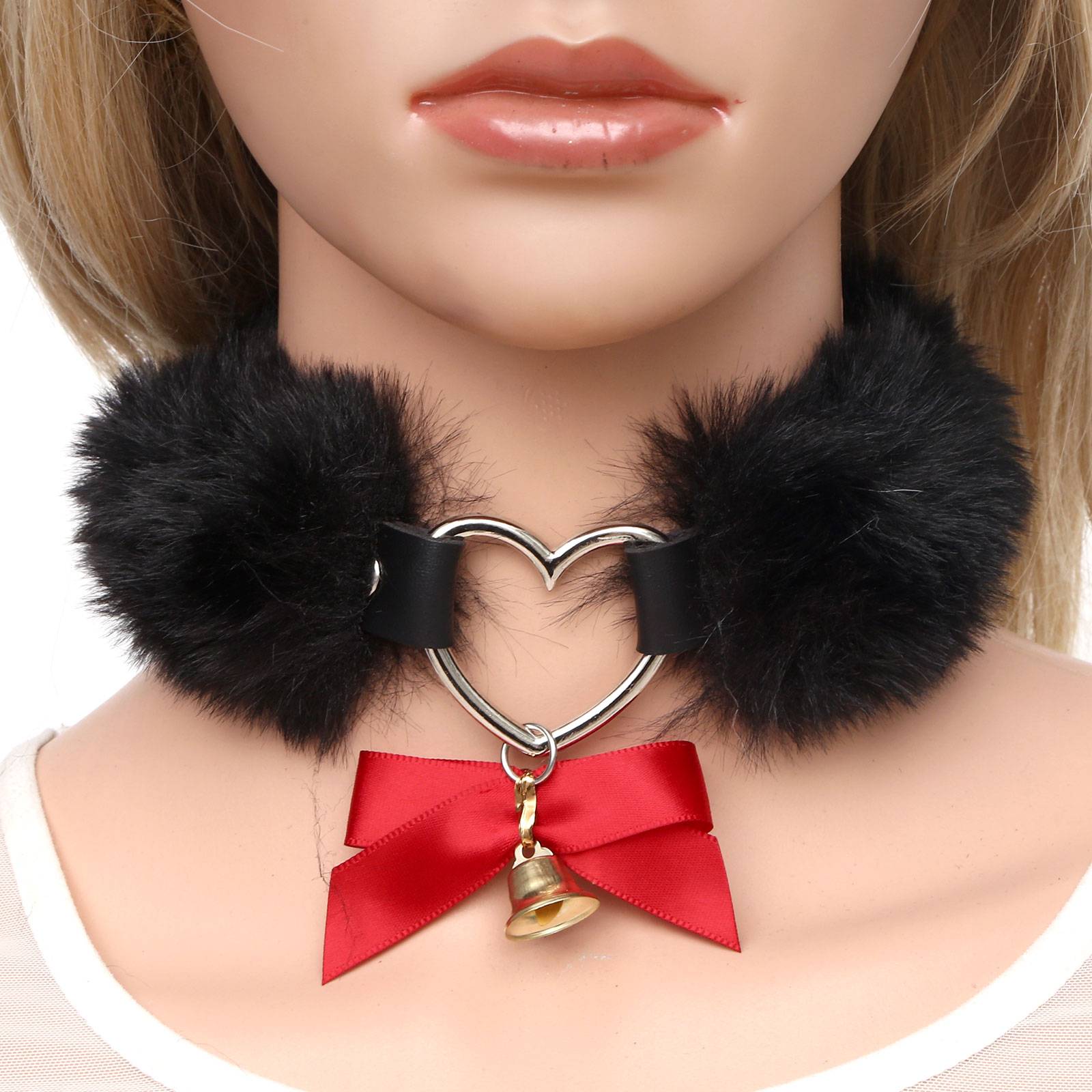 Lolitas de cuello para mujer, gargantilla de corazón de encaje Vintage hecha a mano para mujer, Collar gótico con lazo y campana, accesorios