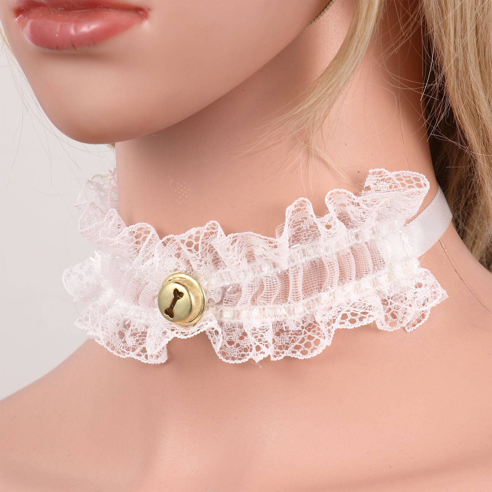 Lolitas de cuello para mujer, gargantilla de corazón de encaje Vintage hecha a mano para mujer, Collar gótico con lazo y campana, accesorios