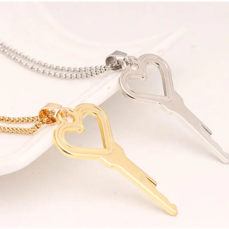 Heart Shaped Chastity Key Necklace Accessory Cages Integrated Locks Key Holder Sex Toys Adult Games Gifts